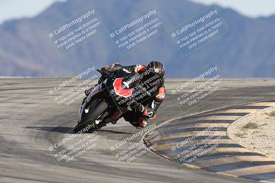 media/Nov-16-2025-Race Pace (Sun) [[8c5fa54630]]/Verified Riders/8-Turn 12 (120pm)/